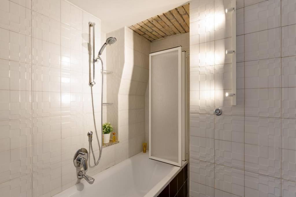 Arenula Luxury Apartment روما المظهر الخارجي الصورة